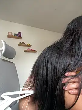 Misty-kat online show from April 15, 2026, 9:26 pm