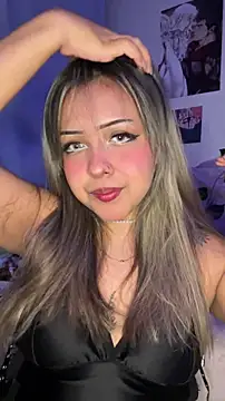 Snapshot of Moon_Velvet_ chatting on March 22, 2026, 12:58 am Moon Velvet online show from March 22, 2026, 12:58 am