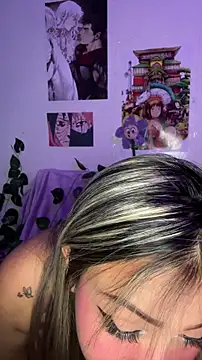 Snapshot of Moon_Velvet_ chatting on March 22, 2026, 10:13 pm Moon Velvet online show from March 22, 2026, 10:13 pm