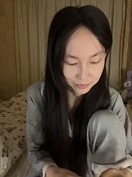 Snapshot of DD-5200 chatting on April 7, 2026, 9:15 pm DD-5200 online show from April 7, 2026, 9:15 pm