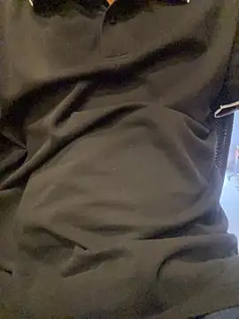 daniman3 online show from April 4, 2026, 8:23 am