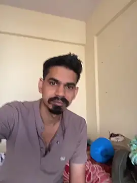 LOVELUST02 online show from April 12, 2026, 5:01 am