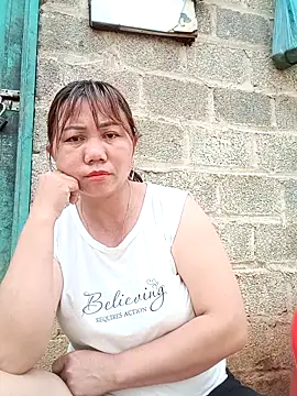 Snapshot of lyly_sexx chatting on April 22, 2026, 7:22 am lyly sexx online show from April 22, 2026, 7:22 am