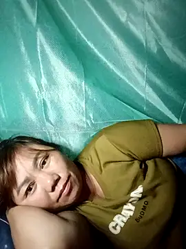 Snapshot of lyly_sexx chatting on May 10, 2026, 4:23 pm lyly sexx online show from May 10, 2026, 4:23 pm