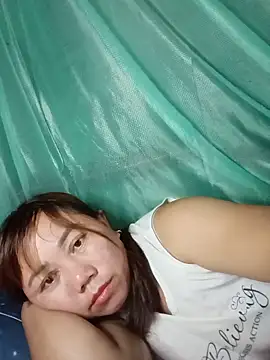 Snapshot of lyly_sexx chatting on May 24, 2026, 1:49 pm lyly sexx online show from May 24, 2026, 1:49 pm
