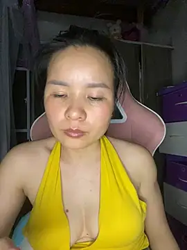 Ivy Trix2 online show from May 24, 2026, 4:01 pm