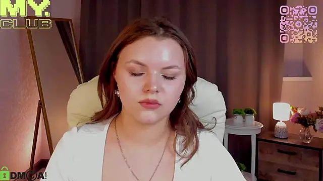 serinella  online show from March 7, 2026, 12:24 pm