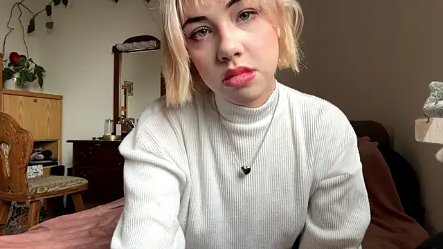 AmyTorry online show from March 15, 2026, 7:25 am