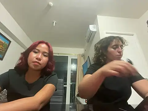 yassiestar online show from March 19, 2026, 4:22 pm