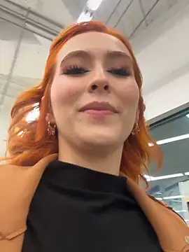 AnnieAddam online show from April 9, 2026, 12:54 am