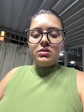 midsize 94 online show from May 23, 2026, 9:52 pm