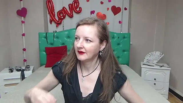 Snapshot of MeganPirs chatting on April 16, 2026, 5:14 pm MeganPirs online show from April 16, 2026, 5:14 pm