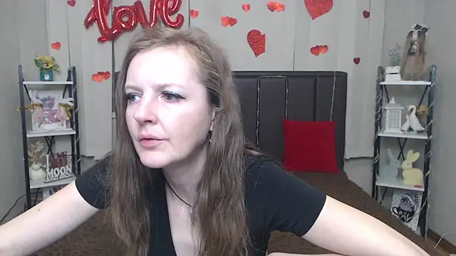 Snapshot of MeganPirs chatting on April 22, 2026, 5:36 pm MeganPirs online show from April 22, 2026, 5:36 pm