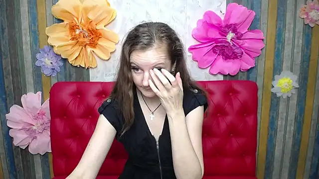 Snapshot of MeganPirs chatting on May 11, 2026, 2:45 pm MeganPirs online show from May 11, 2026, 2:45 pm