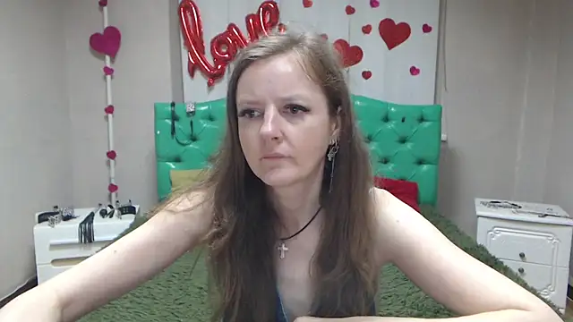 Snapshot of MeganPirs chatting on May 14, 2026, 5:09 pm MeganPirs online show from May 14, 2026, 5:09 pm