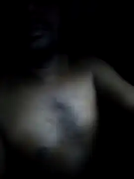 sathish2895 online show from April 18, 2026, 8:20 pm