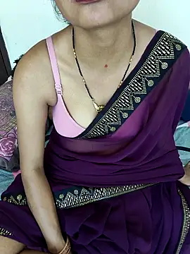 Sweet Cpl  online show from April 9, 2026, 6:19 am