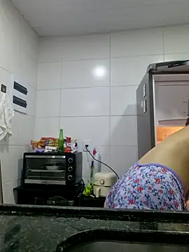 quemerayssa online show from March 5, 2026, 4:36 pm