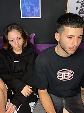 parejahot77 online show from March 24, 2026, 5:12 am