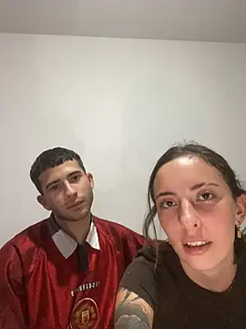 parejahot77 online show from March 26, 2026, 11:21 pm