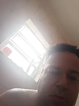 Snapshot of UrsoBissexualPauGrosso chatting on May 9, 2026, 2:11 pm UrsoBissexualPauGrosso online show from May 9, 2026, 2:11 pm