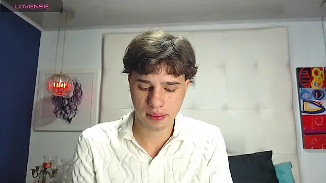 Snapshot of EXCLUSIVE8 chatting on March 20, 2026, 4:17 am EXCLUSIVE8 online show from March 20, 2026, 4:17 am