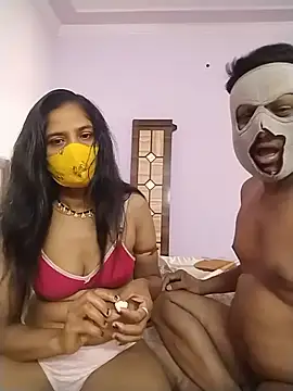 chandan19812 online show from May 25, 2026, 8:53 am