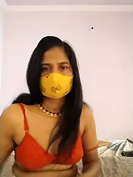 chandan19812 online show from May 26, 2026, 1:45 am