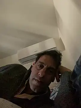 Snapshot of Alessandro7979 chatting on March 29, 2026, 6:46 am Alessandro7979 online show from March 29, 2026, 6:46 am