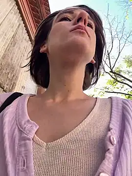 Kamorana online show from April 5, 2026, 10:12 am