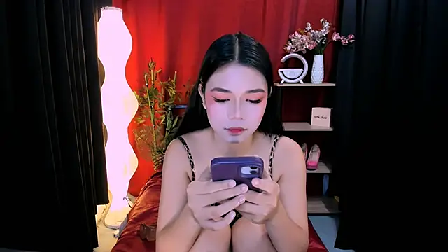 azumi suzako online show from March 29, 2026, 3:23 pm