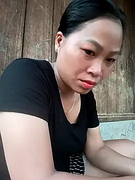 Mizu-hotshow online show from May 15, 2026, 11:28 am