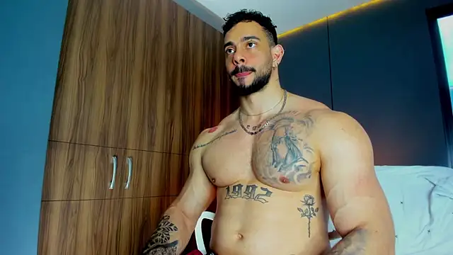 massimo visconti online show from March 13, 2026, 2:34 pm