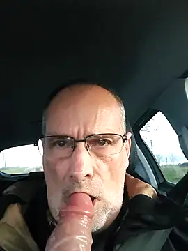 lui8181 online show from March 12, 2026, 6:03 pm