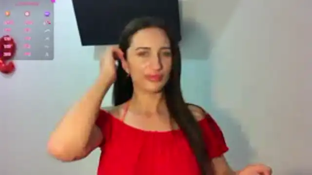 EveLuxe01 online show from March 30, 2026, 6:53 pm