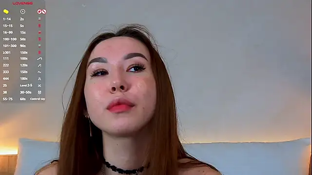 Snapshot of EmilyGray__ chatting on April 9, 2026, 7:03 am EmilyGray online show from April 9, 2026, 7:03 am