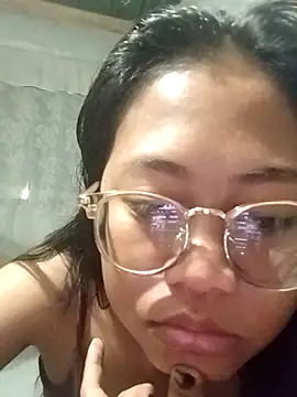 angelpinay44 online show from March 30, 2026, 3:35 pm