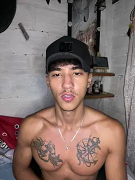 Snapshot of billi_adamzz chatting on February 27, 2026, 8:14 am billi adamzz online show from February 27, 2026, 8:14 am