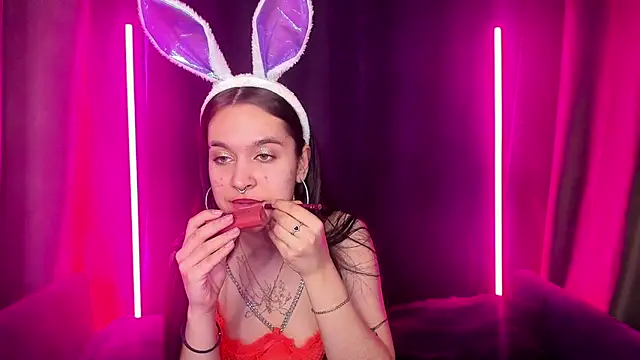 AishaTempt online show from April 5, 2026, 2:09 am