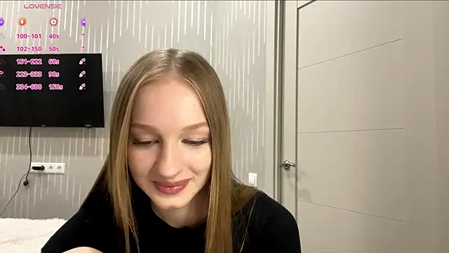 Anika Socutehe online show from May 27, 2026, 9:56 pm