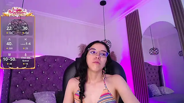 Snapshot of Amara_Davis1 chatting on May 2, 2026, 3:44 am Amara Davis1 online show from May 2, 2026, 3:44 am