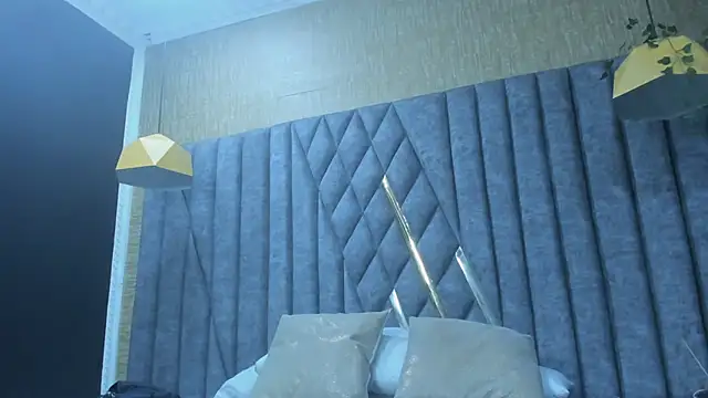 AbbyLoius online show from March 25, 2026, 7:42 pm