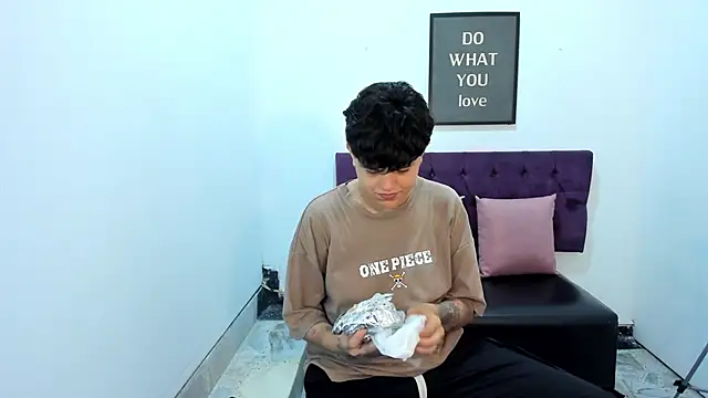 TomBoy Natali online show from March 20, 2026, 1:16 pm