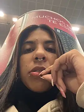 VioletaHills  online show from March 21, 2026, 7:35 am