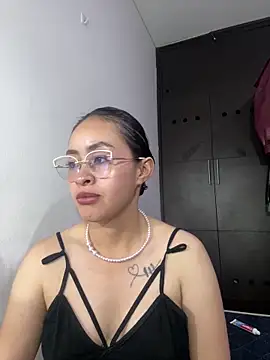 Anni Rose online show from March 11, 2026, 11:55 pm