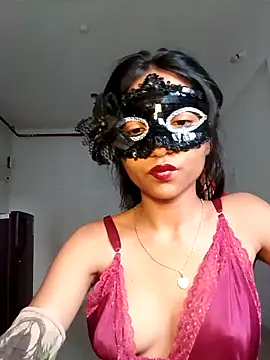 MidnightLoversX online show from May 8, 2026, 1:16 pm