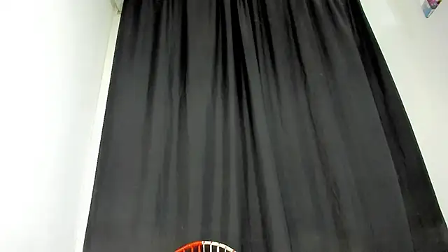 lillyoconnell online show from April 9, 2026, 2:55 pm