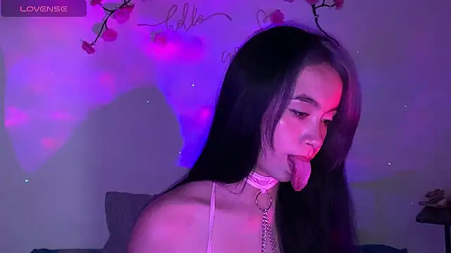 Snapshot of sweet_molly420 chatting on May 15, 2026, 11:34 pm sweet molly420 online show from May 15, 2026, 11:34 pm