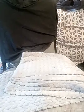 Snapshot of p13guy42 chatting on April 26, 2026, 6:16 pm p13guy42 online show from April 26, 2026, 6:16 pm