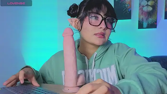 Mymelody   online show from March 16, 2026, 7:29 pm